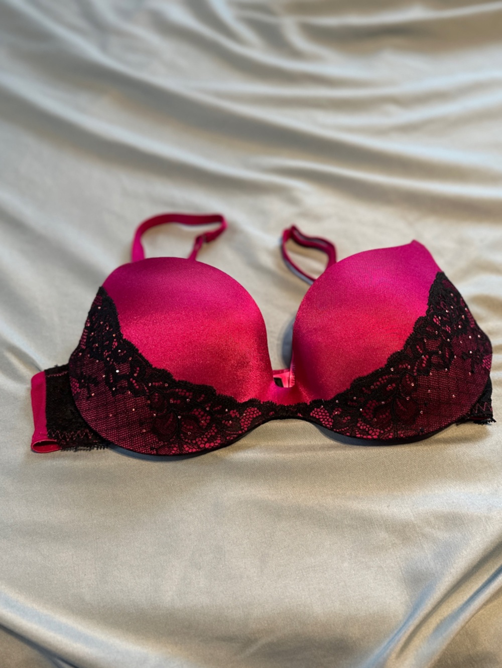 La SENZA body kiss raspberry and Black Lace Push-Up Bra
